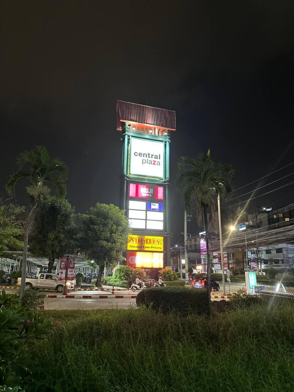 Chris Jay @ Cnx Daire Chiang Mai Dış mekan fotoğraf
